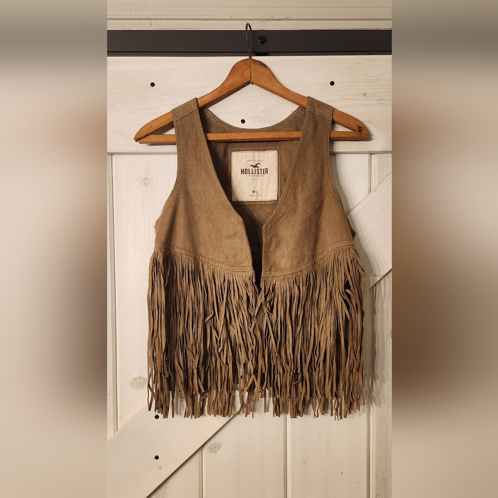 Y2K Hollister Western Fringe Open Vest. Size M/L. Excellent Condition.